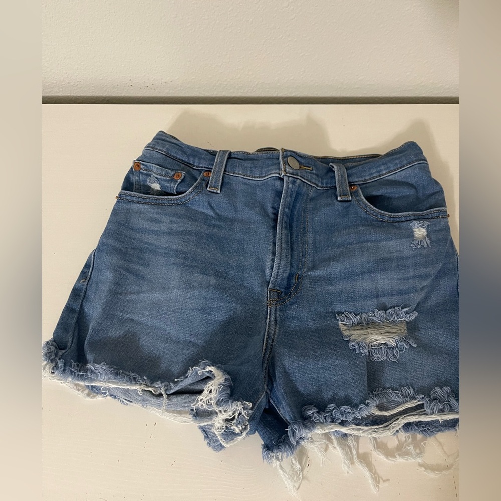 Levi’s shorts